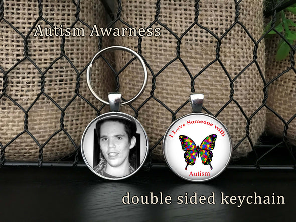 Autism keychain - Double sided Keychain - YOUR PHOTO on the front and "I Love Someone with AUTISM" on the back - Autism Awareness Keychain