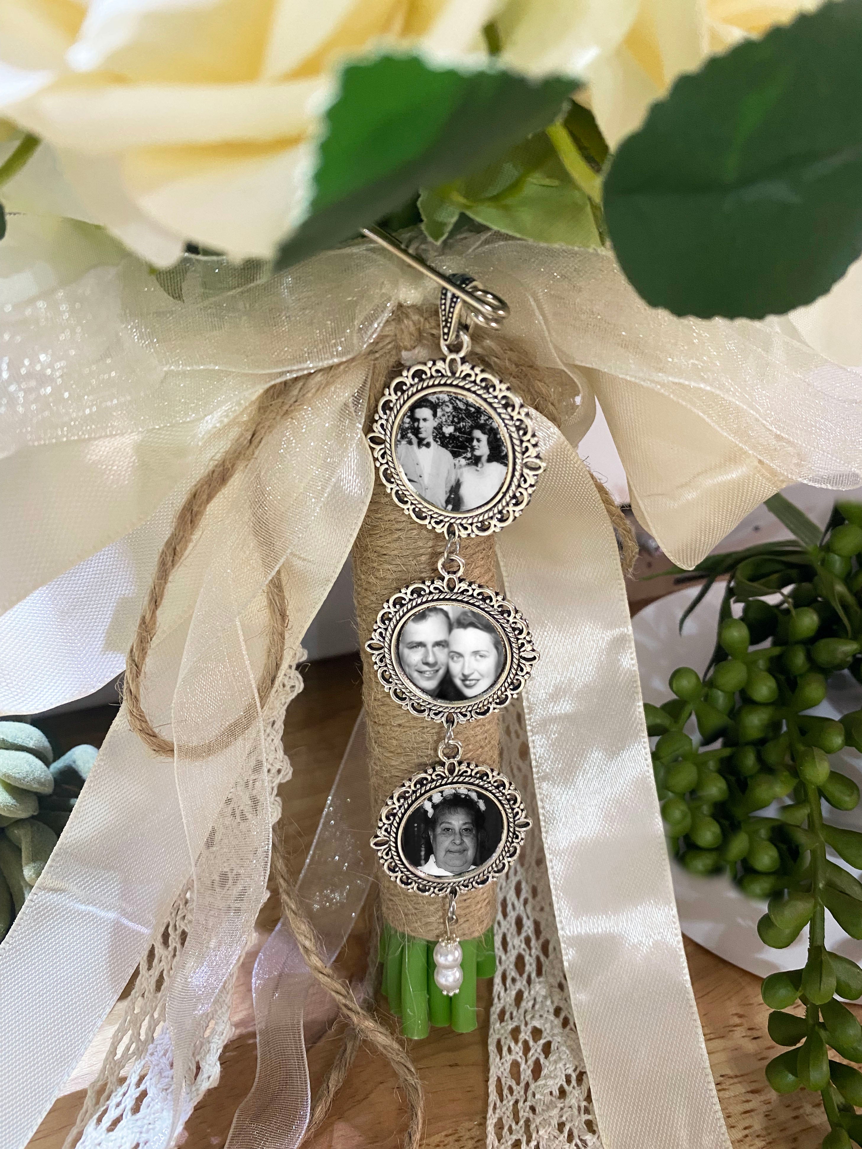 Wedding bouquet charms 60 photos - Vianawedding.com Wedding bouquet charms 60 photos - Vianawedding.com